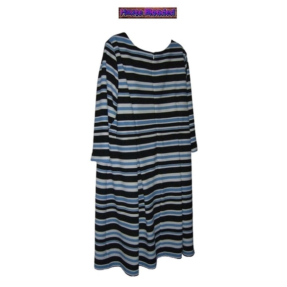Lane Bryant Striped Skater Dress Black White Blue Pleated Stripe Plus Sz 20 NWT - Picture 6 of 13
